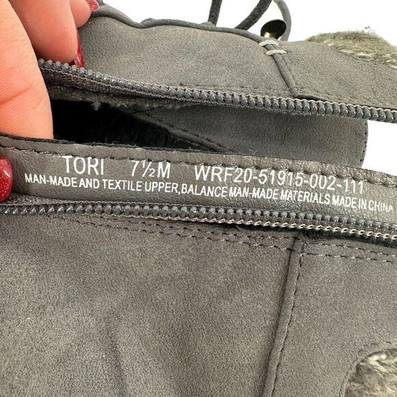Kim Rogers Tori Boots Gray Fleece Lined Size 7.5 Lugged Sole Cuffed Block Heel - Picture 8 of 9